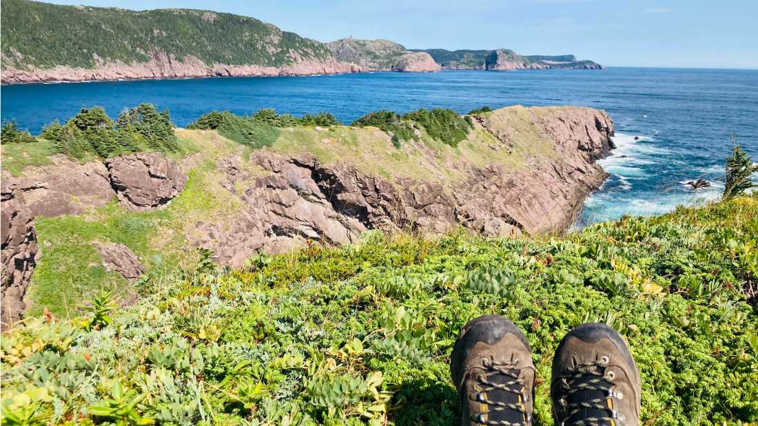 Lunch break with a breathtaking view of the Atlantic Ocean |  Caroline Mongrain